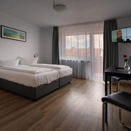 Hotel Gasthof Metzgerei Lamm - Benedikt Rueckel Geiselwind Zewnętrze zdjęcie