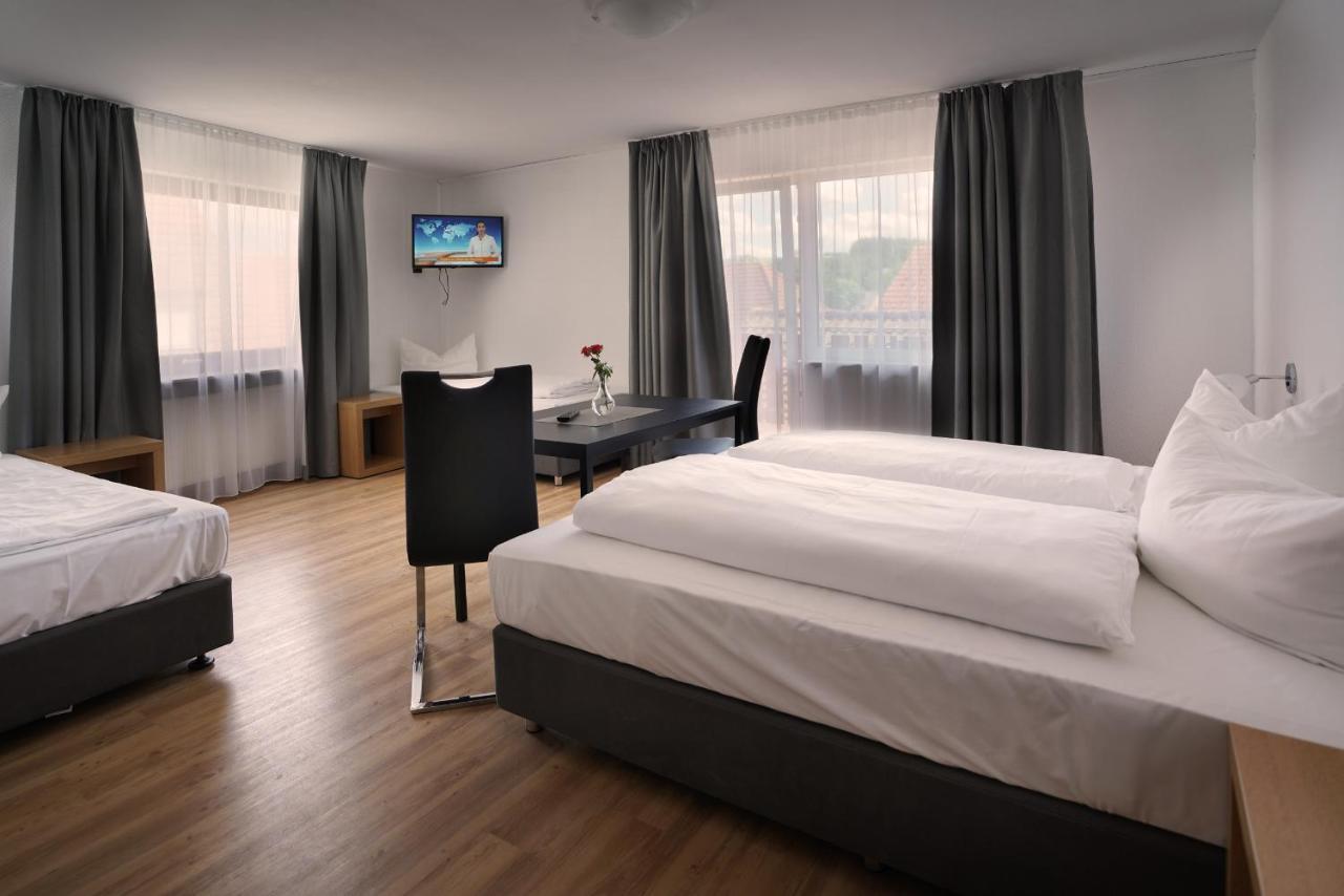 Hotel Gasthof Metzgerei Lamm - Benedikt Rueckel Geiselwind Zewnętrze zdjęcie